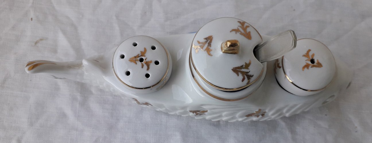 Saleron en porcelaine poisson