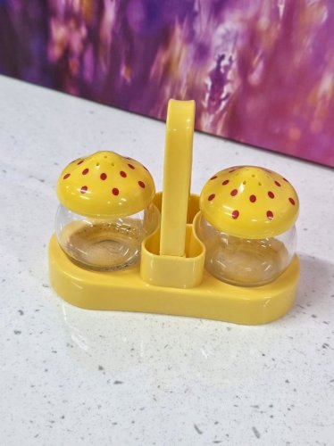 salerons salière poivrière vintage sel poivre champignon solmaz mercan