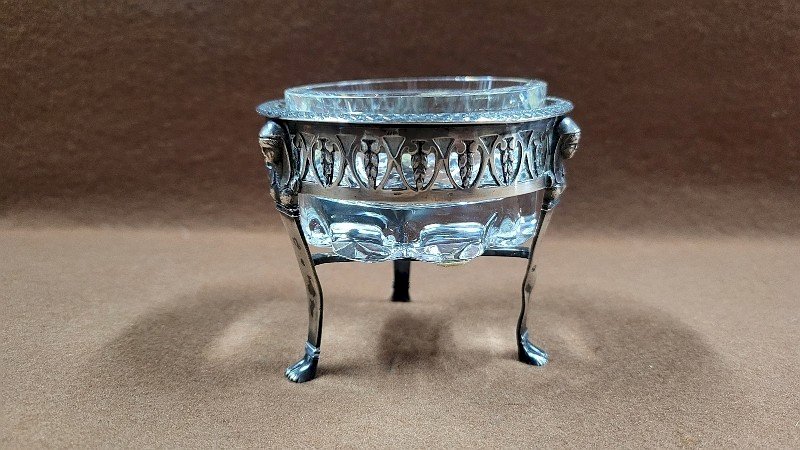 SALIERE EN ARGENT MASSIF STYLE EMPIRE CRISTAL DE SEVRES