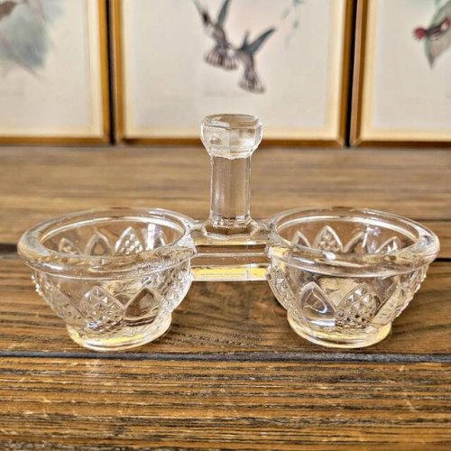Salière poivrier (saleron double) en verre vintage
