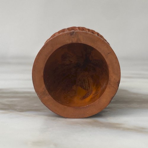 Salière sculptée en corozo XIXe M4075