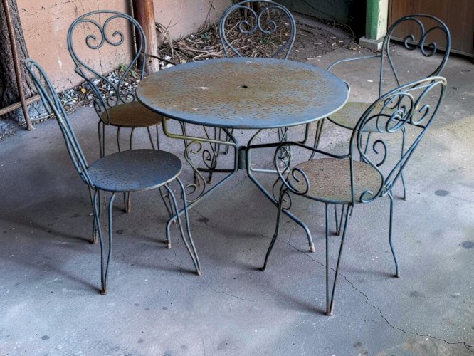 Salon de jardin en fer