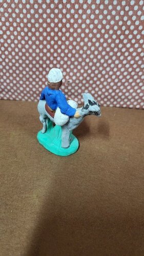 SANTON M. CHAVE AUBAGNE POUR CRECHE EN TERRE CUITE PEINTE N° 47