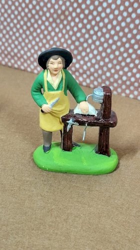 SANTON MARCEL CARBONEL POUR CRECHE EN TERRE CUITE PEINTE N° 22