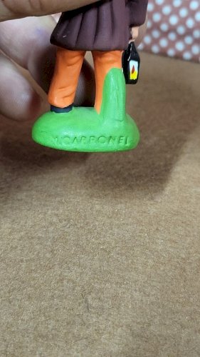 SANTON MARCEL CARBONEL POUR CRECHE EN TERRE CUITE PEINTE N° 9