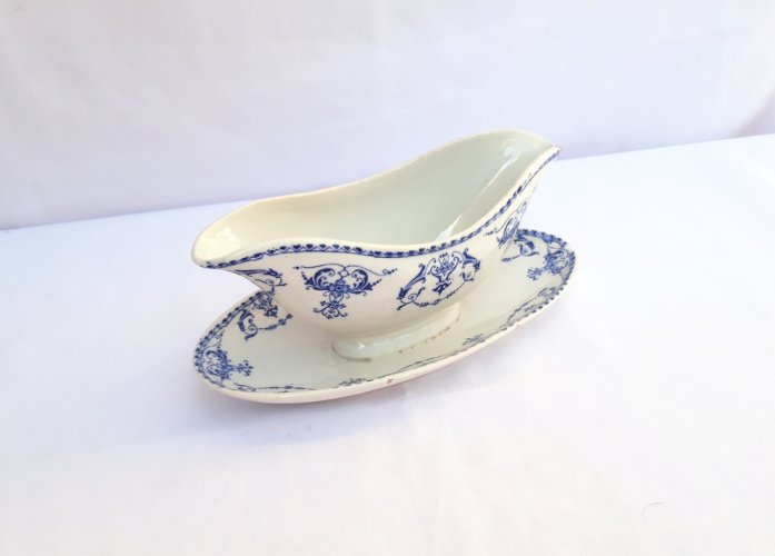 Saucière 19ème faïence de Lunéville
