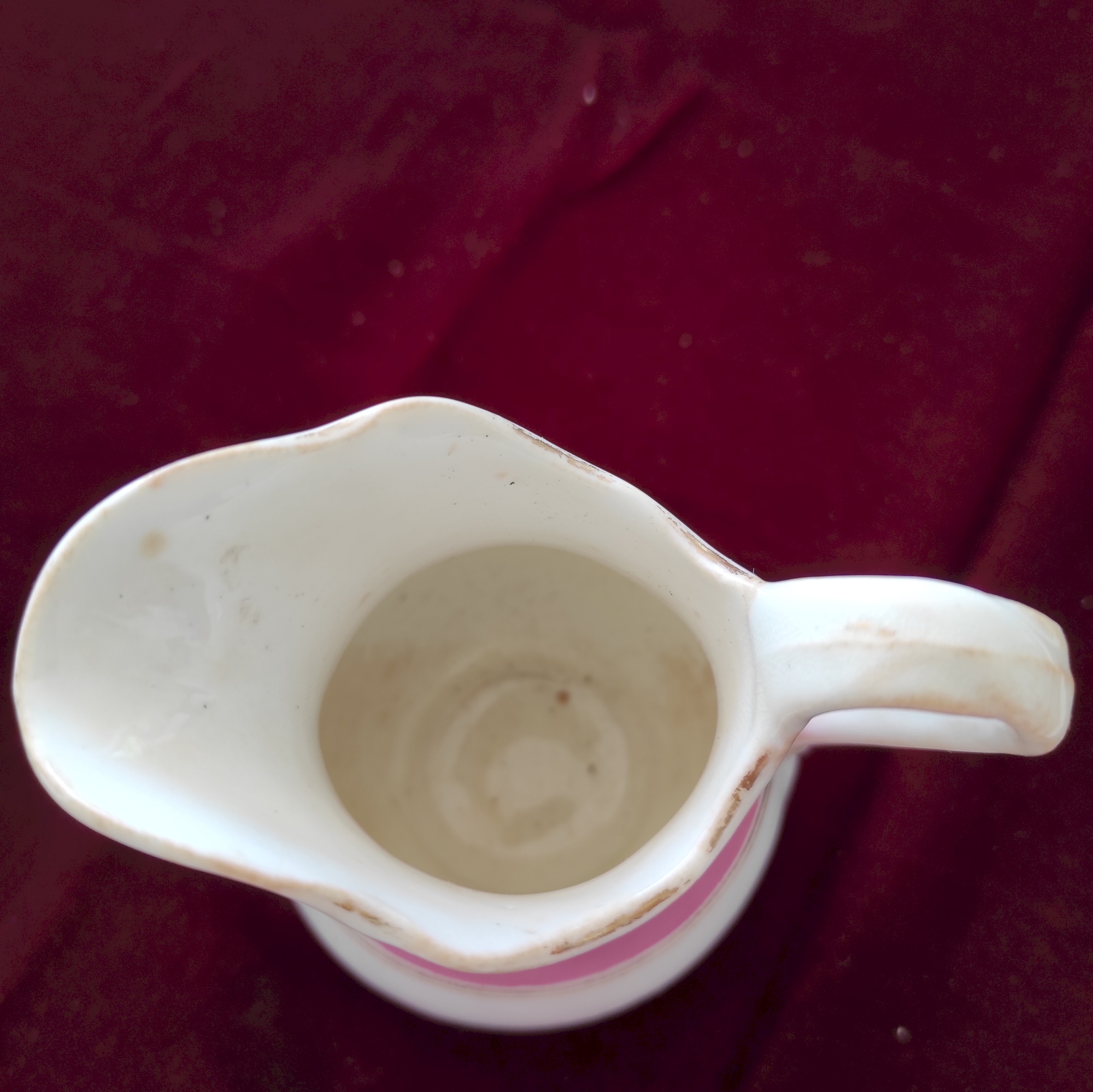 City To Cottage | Pot à Lait Saucière | Blanc à Pois Noirs En Céramique Fait Et Peint à La Main