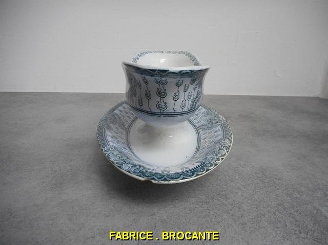 SAUCIERE EN FAIENCE PRINTANIA D'ONNAING