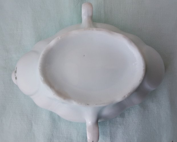 Saucière en porcelaine 