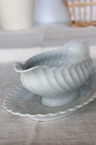 Saucière ovale vintage porcelaine blanche torsadée Limoges Haviland