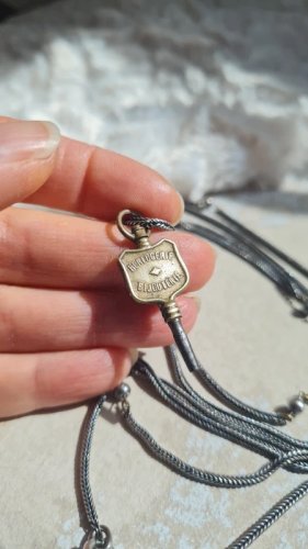 sautoir Ancien - chaine longue de montre à gousset et clé