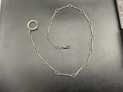 Sautoirs Chaine de Montre CHATELAINE en Argent XIXème.