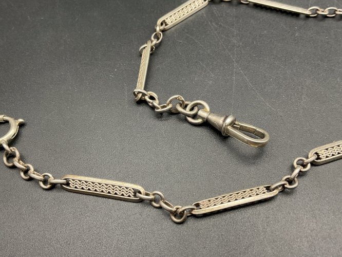 Sautoirs Chaine de Montre CHATELAINE en Argent XIXème.