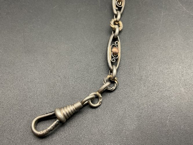 Sautoirs Chaine de Montre CHATELAINE en Argent XIXème .