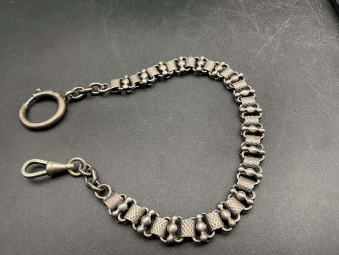 Sautoirs Chaine de Montre CHATELAINE en Argent XIXème.