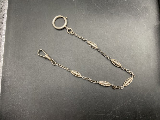 Sautoirs Chaine de Montre CHATELAINE en Argent XIXème.