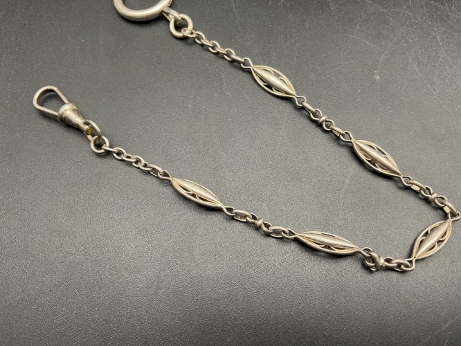 Sautoirs Chaine de Montre CHATELAINE en Argent XIXème.