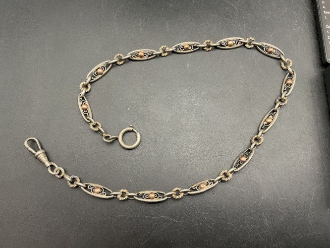 Sautoirs Chaine de Montre CHATELAINE en Argent XIXème .