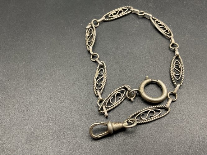 Sautoirs Chaine de Montre CHATELAINE en Argent XIXème.