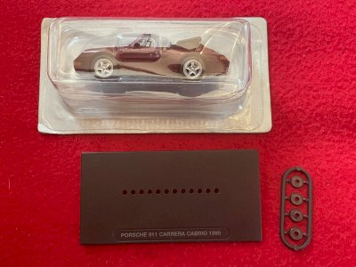  Porsche 911 Carrera Cabrio (1995) 1/43 DeAgostini