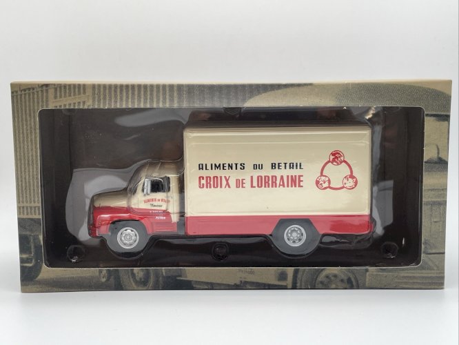  Unic Saverne Croix De Lorraine 1/43 IXO Altaya