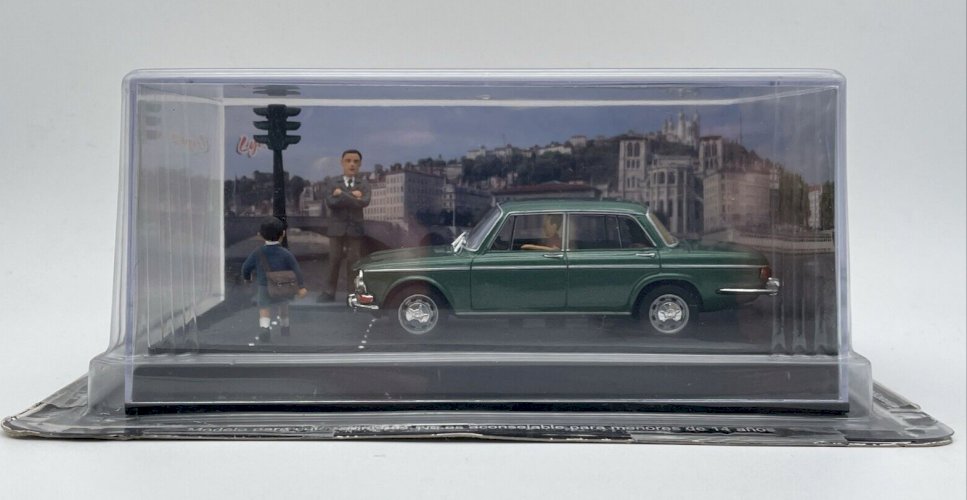  La Simca 1501 S Le Feu-Rouge 1/43 Altaya