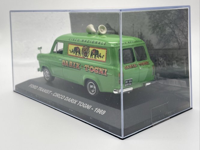  Ford Transit Circo Darix Togni (1969) 1/43 Altaya