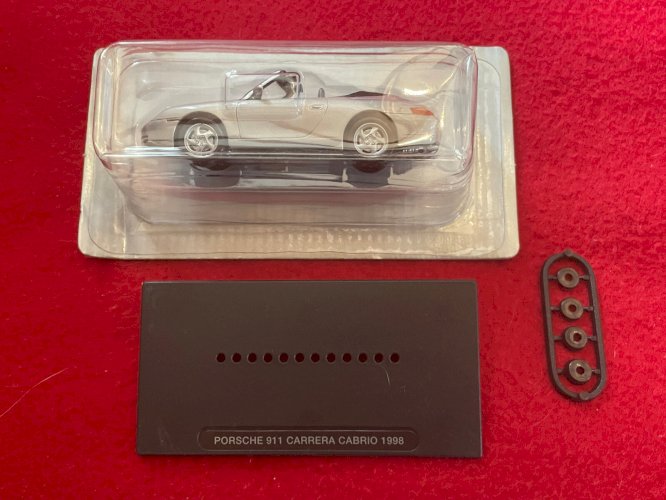  Porsche 911 Carrera Cabrio (1998) 1/43 DeAgostini