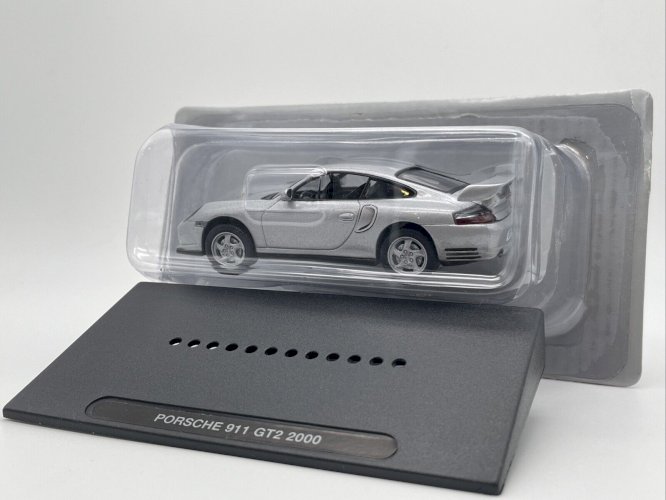 Porsche 911 GT2 (2000) 1/43 DeAgostini