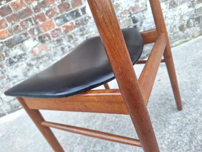 SAX suite de 4 chaises vintage scandinaves, meubles teck et Skaï