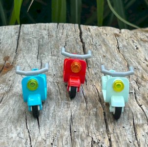 Lego Friends Scooters