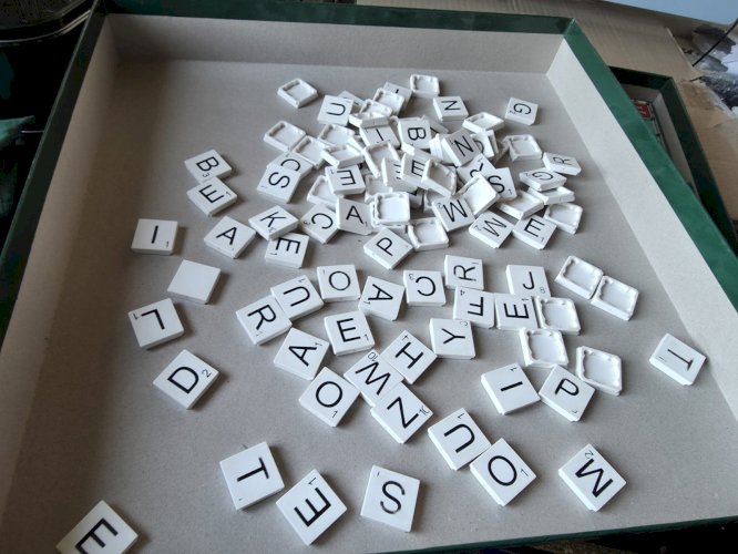 Scrabble Geant Fr Mattel - plateau géant alvéolé ..