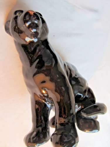 Sculpture céramique Art Déco, statue: Panthère noire assise sur son derrière