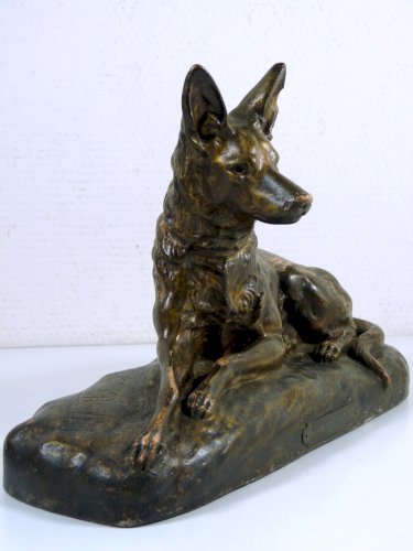 Sculpture chien policier terre cuite peinte sur socle signée Emile Rouff