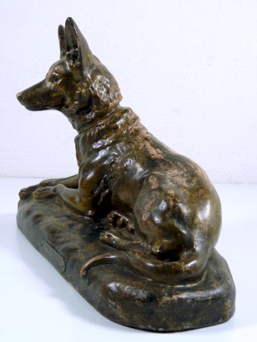 Sculpture chien policier terre cuite peinte sur socle signée Emile Rouff