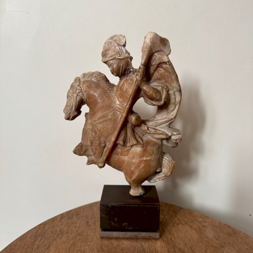 Sculpture en albâtre Saint Georges terrassant le dragon XVIIe M3493