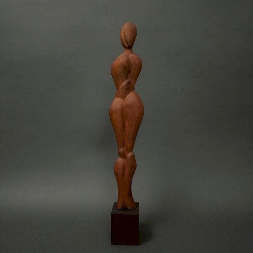 Sculpture en bois sculpté monoxyde femme par Calin Hentea XXe M3479