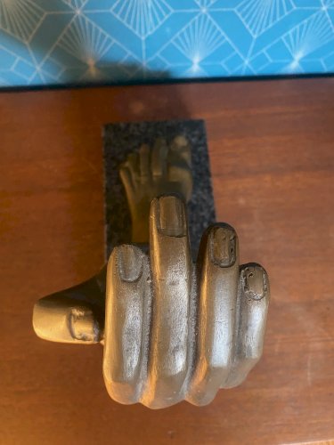 Sculpture en bronze début XXème. Pièce unique sur socle en marbre.