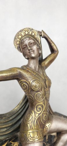 Sculpture en Bronze époque Art Déco signé H. Molins