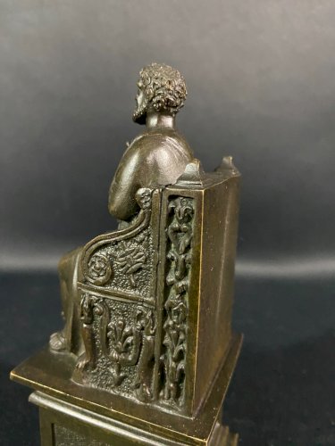 Sculpture en bronze fin XIXe au Saint Pierre sur son trône Arnolfo di Cambio