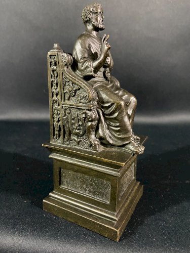 Sculpture en bronze fin XIXe au Saint Pierre sur son trône Arnolfo di Cambio