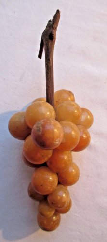 Sculpture en onyx Art Déco, grappe de raisin aux grains mordorés sur sarment
