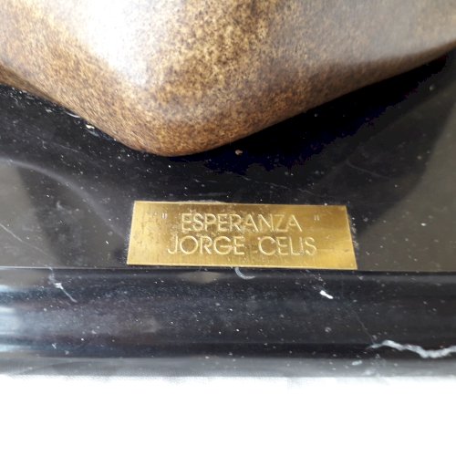 Sculpture femme Jorge Célis