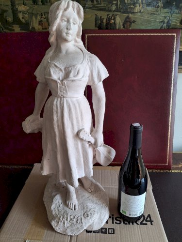 Sculpture Joueuse de mandoline d'après 'Mignon' de Joseph Le Guluche hauteur 57,5 cm