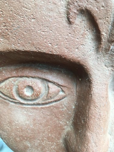 Sculpture Masque Ciment Peint Genre Terre Cuit A Identifier Année 1980