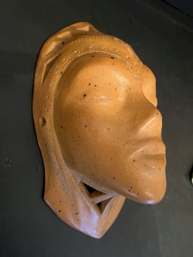 Sculpture Masque Mural  Visage Terre Cuite Vintage artisanat signé a identifier