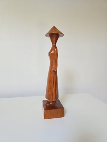 Sculpture minimaliste bois exotique 48 cm