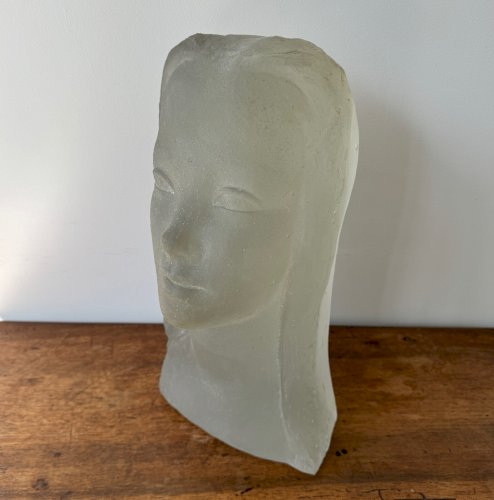 Sculpture par Lucien Lafaye visage féminin en verre moulé circa 1950 M3522