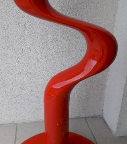 Sculpture rouge Döman