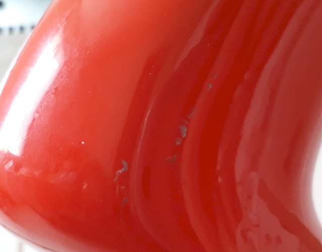 Sculpture rouge Döman